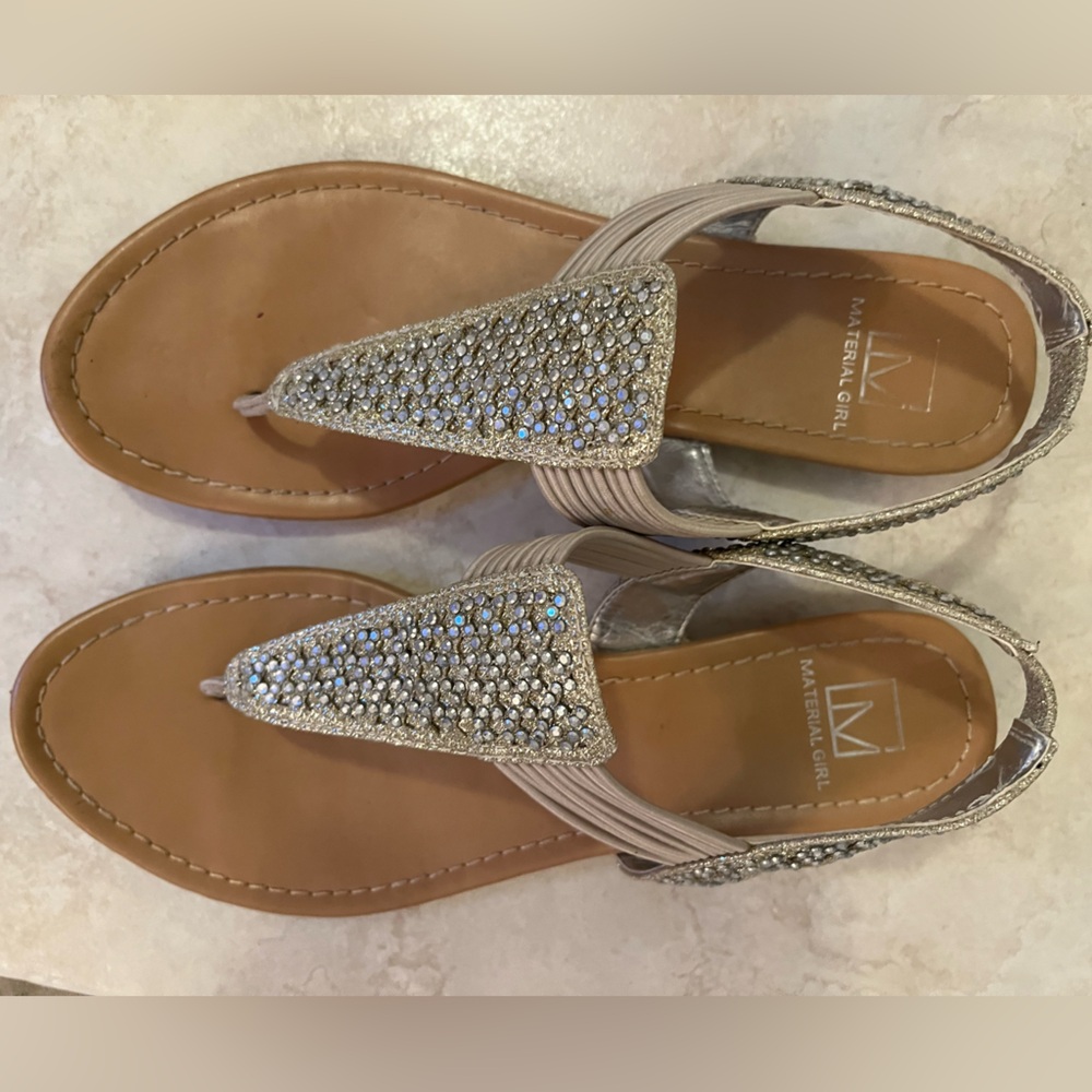 Matisse Tan Silver T-Strap Sandals with Rhinestone Embellishments